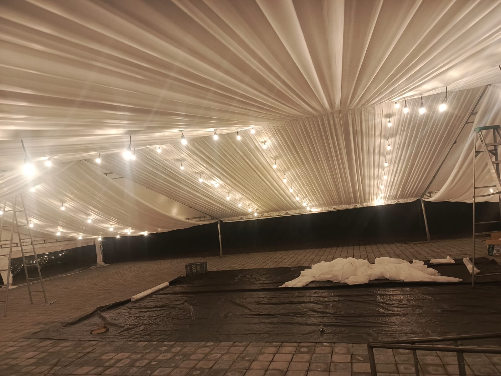 Carpa de 15x20 metros - iluminación nocturna