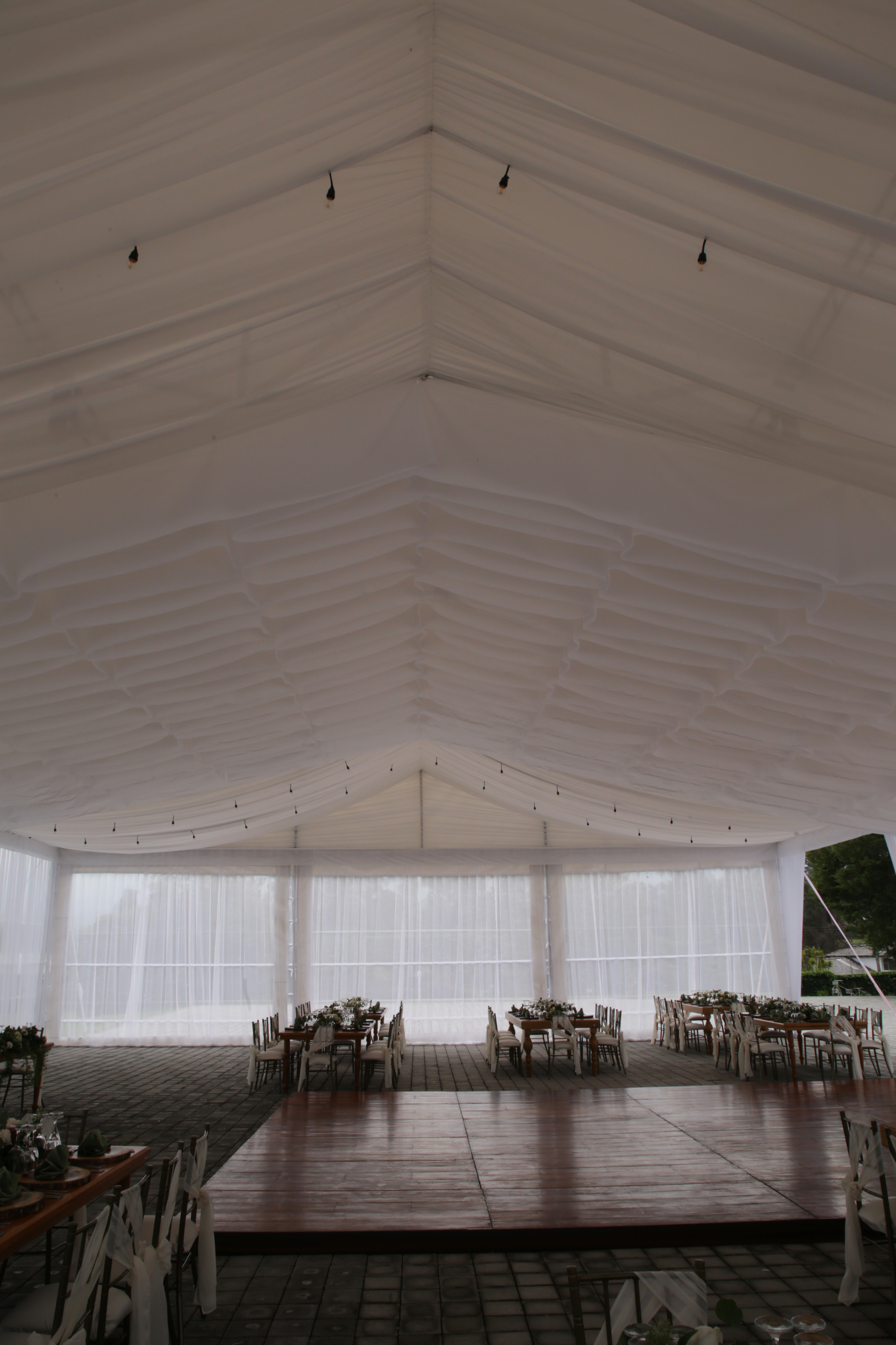 Instalación de carpa 14